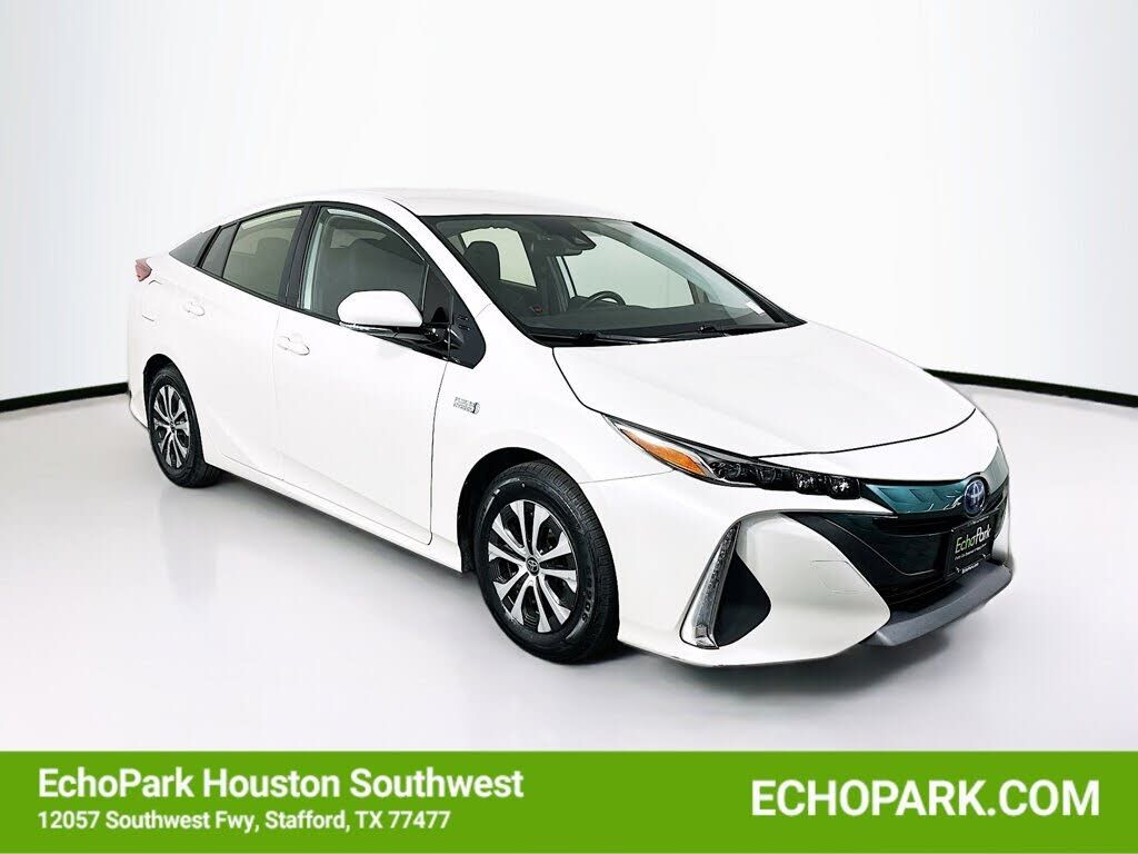 2020 TOYOTA Prius