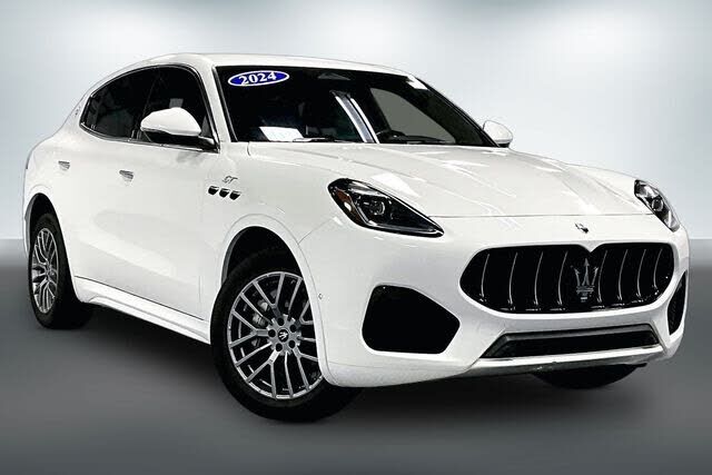 2024 MASERATI Grecale