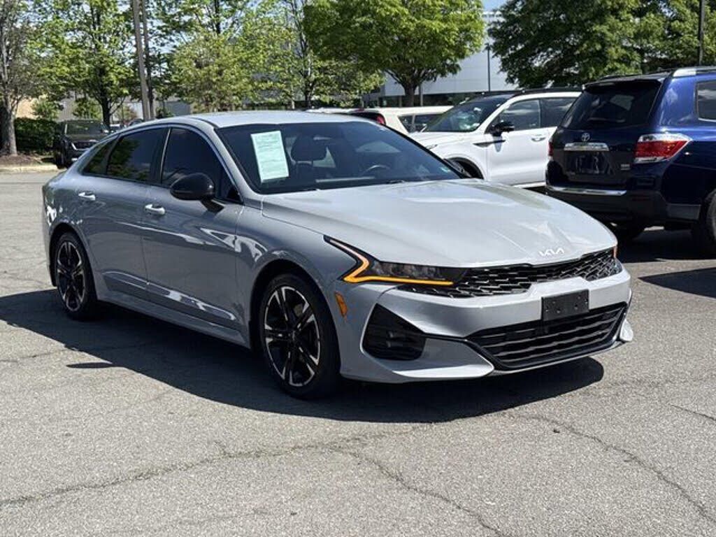 2022 KIA K5
