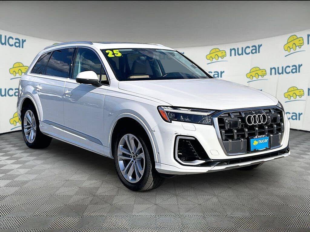 2025 AUDI Q7
