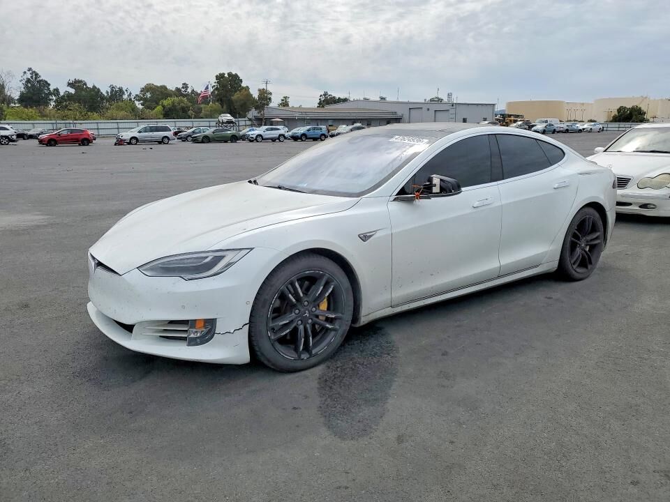 2016 TESLA Model S