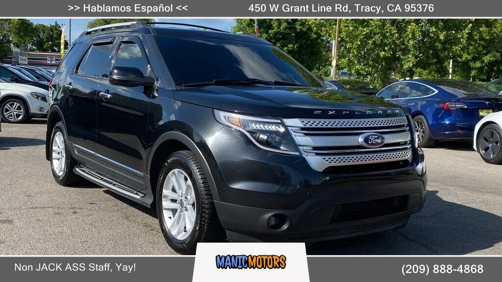 2011 FORD Explorer