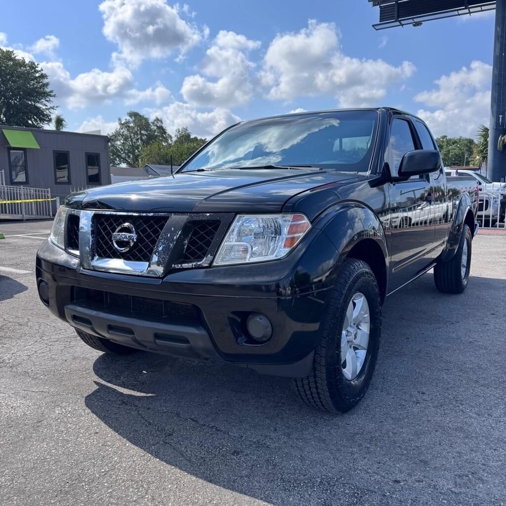 2012 NISSAN Frontier