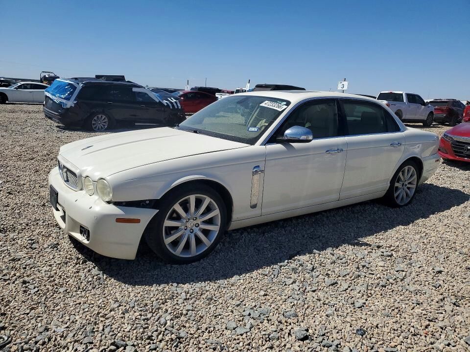 2008 JAGUAR XJ