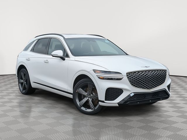 2025 GENESIS GV70