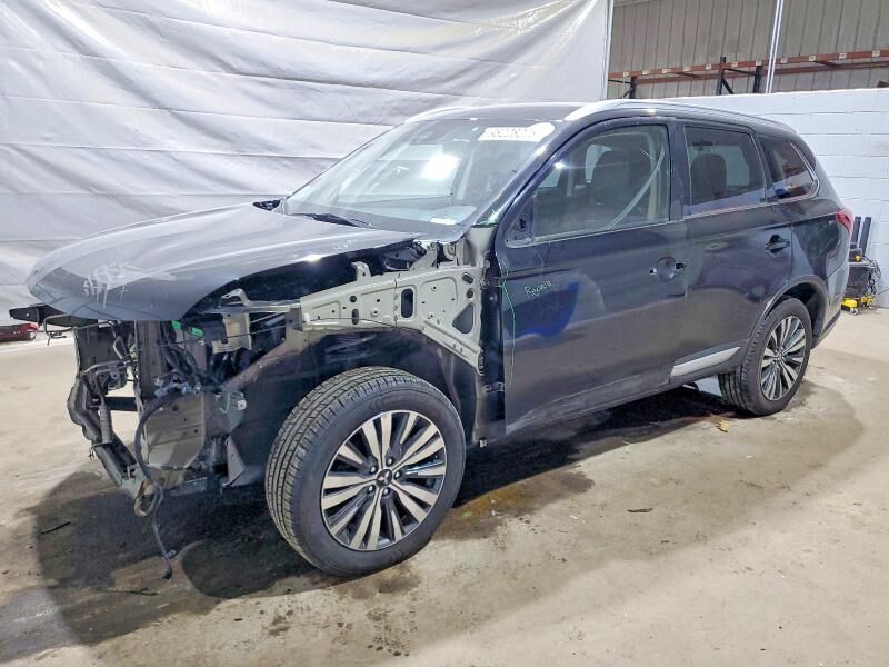 2020 MITSUBISHI Outlander