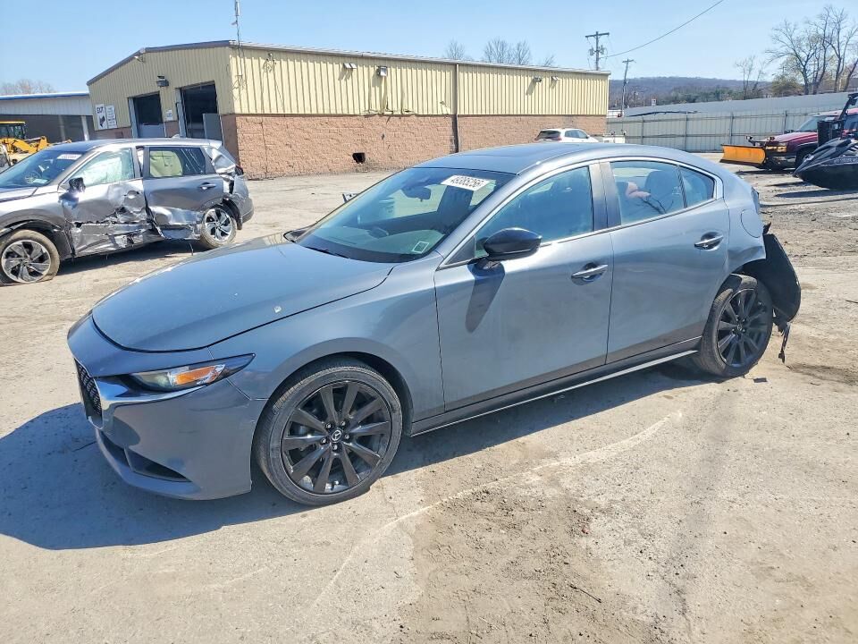 2022 MAZDA Mazda3
