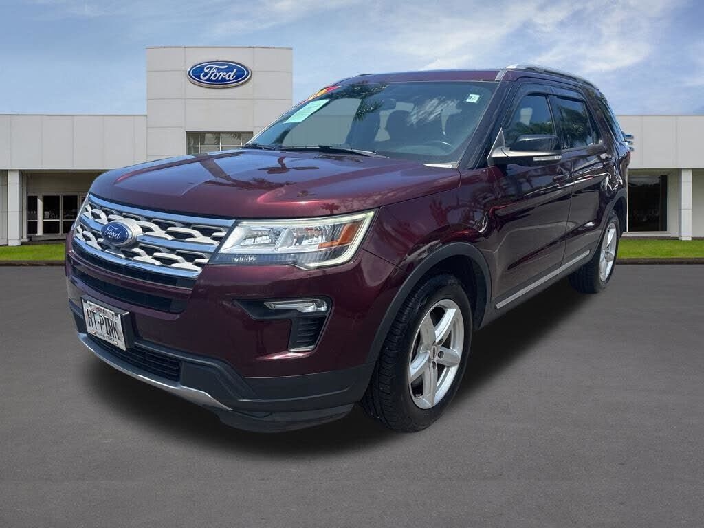 2018 FORD Explorer