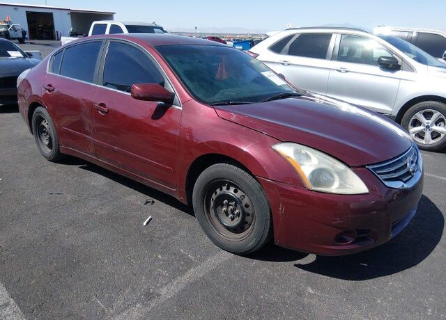 2012 NISSAN Altima
