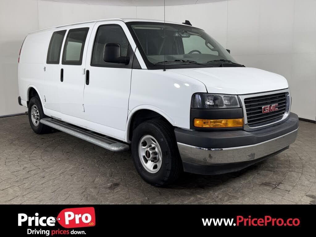 2024 GMC Savana