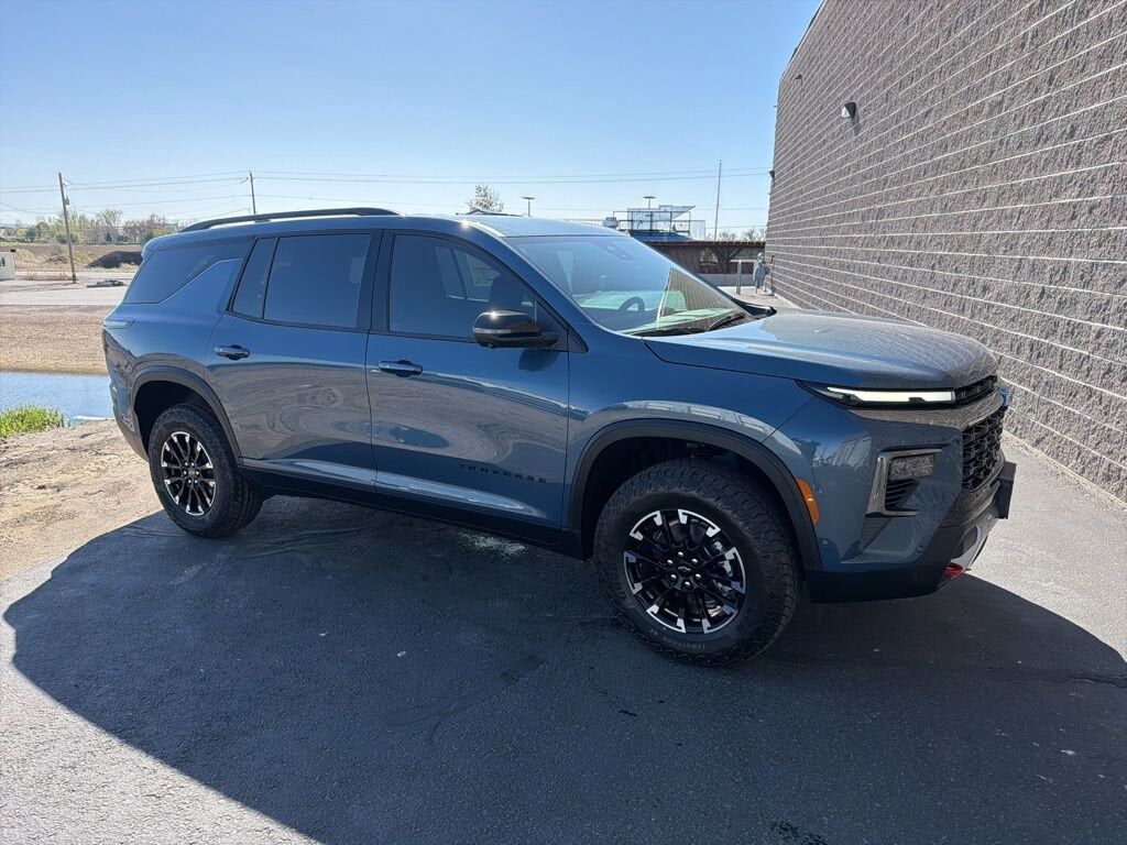 2026 CHEVROLET Traverse