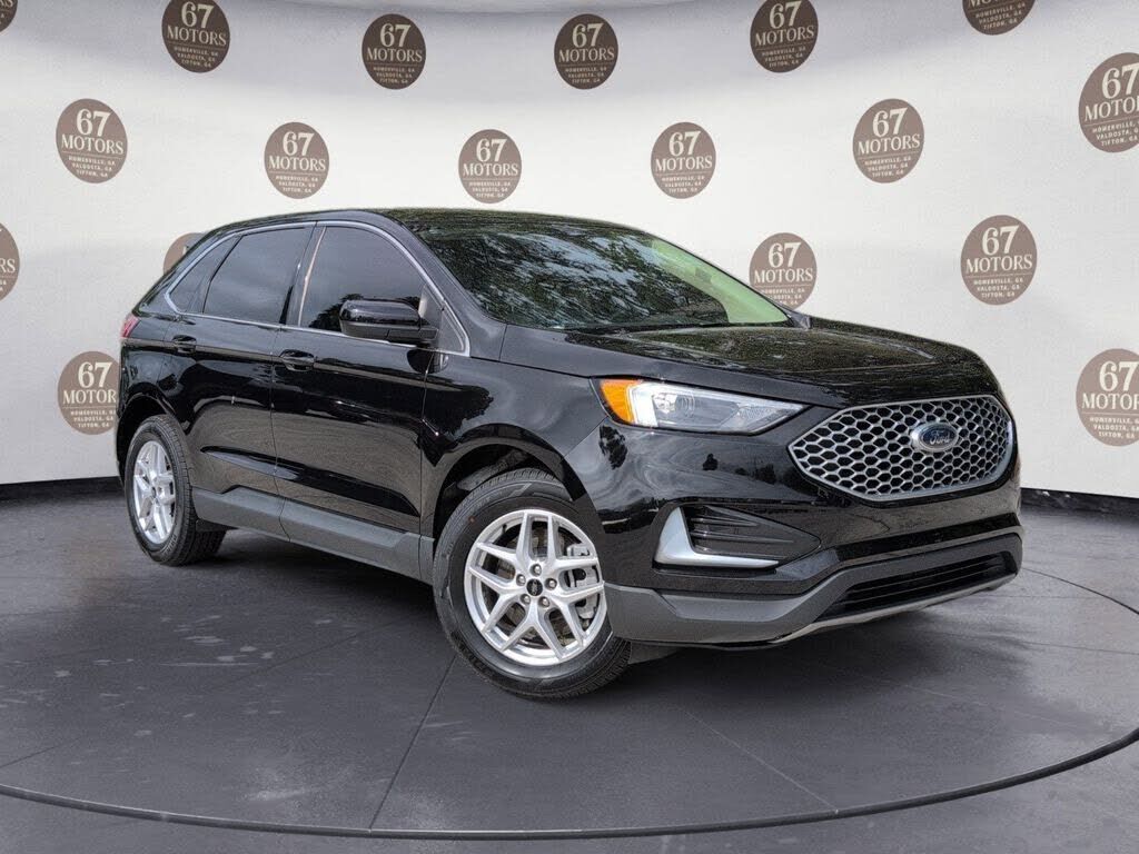 2023 FORD Edge