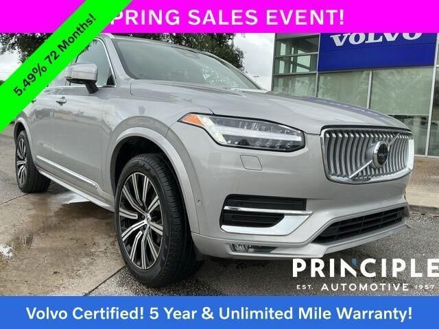 2023 VOLVO XC90