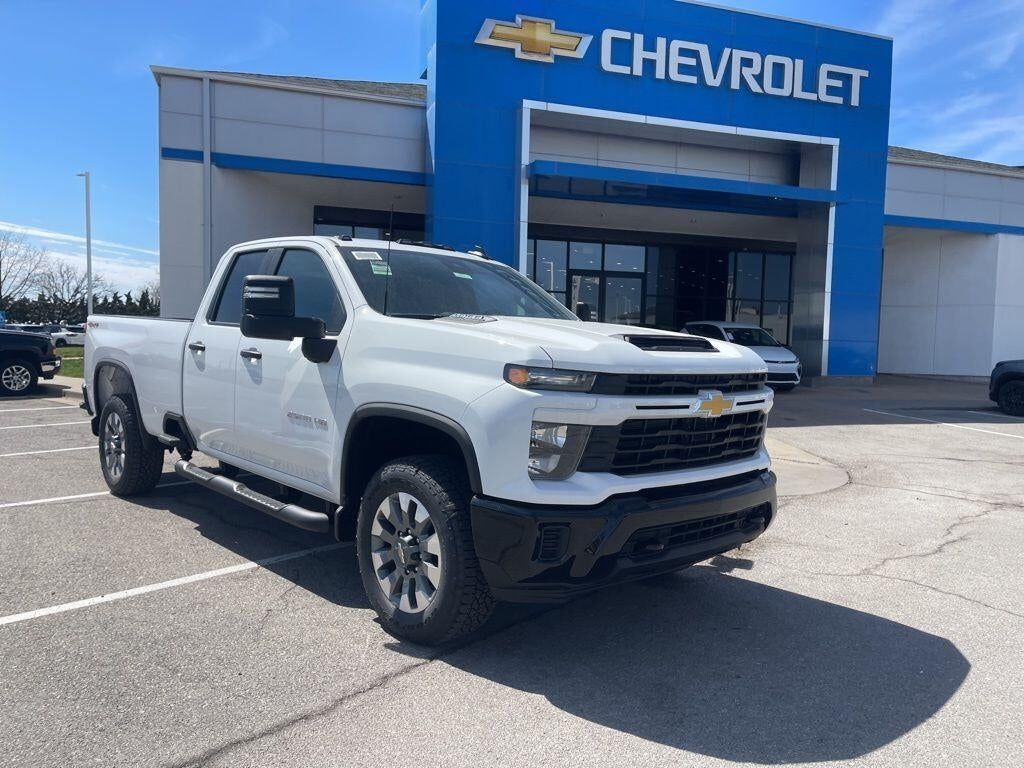2026 CHEVROLET Silverado HD