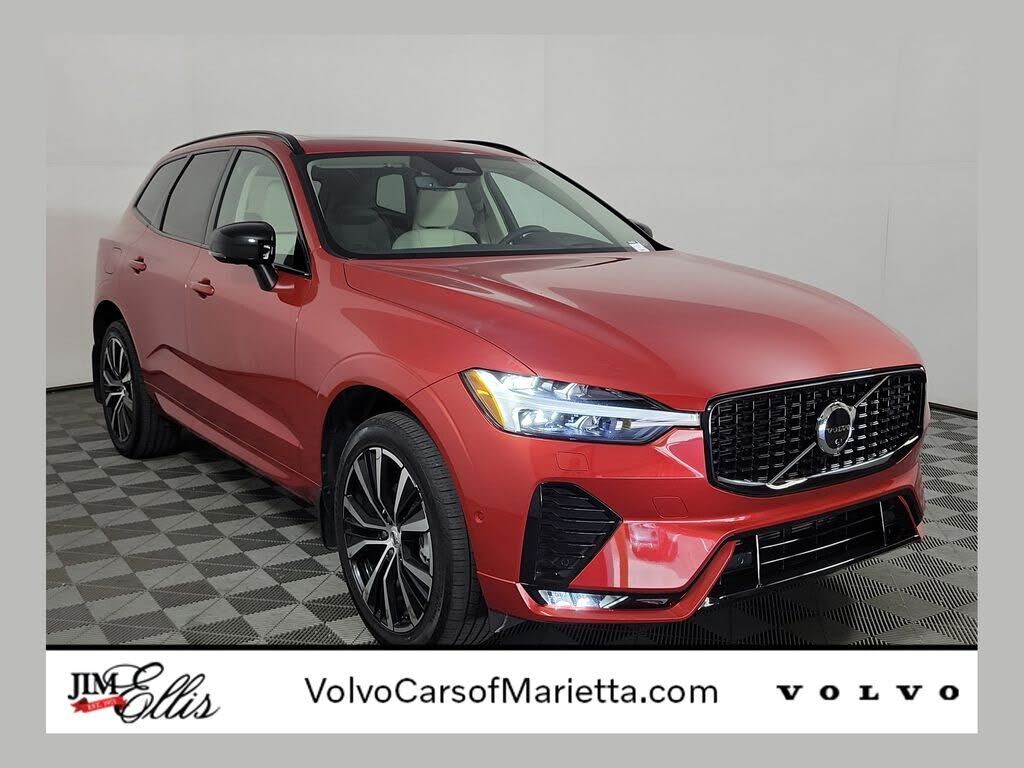 2024 VOLVO XC60