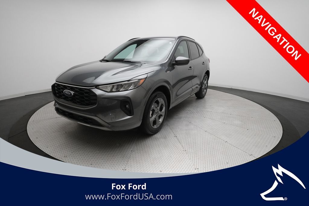 2024 FORD Escape