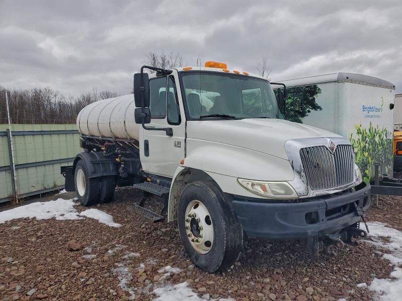 2005 INTERNATIONAL MA025