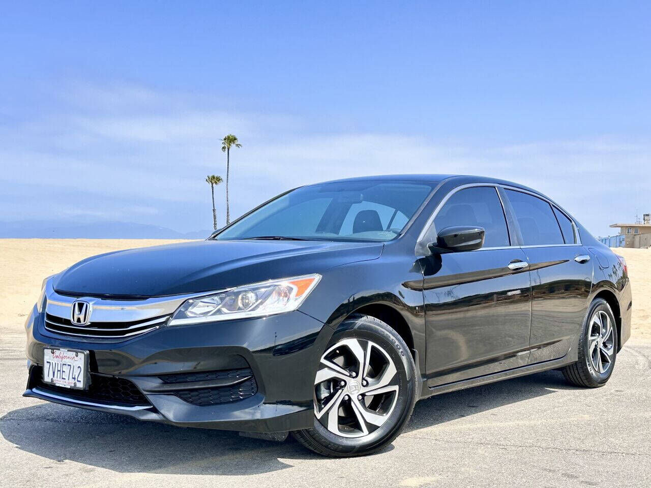 2017 HONDA Accord