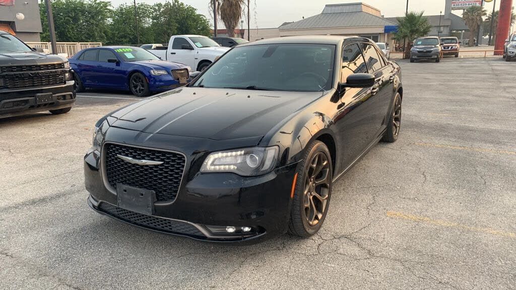 2017 CHRYSLER 300
