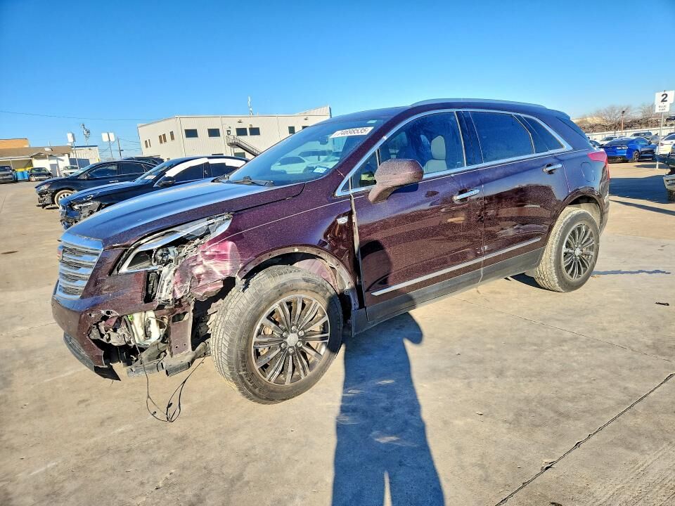 2017 CADILLAC XT5
