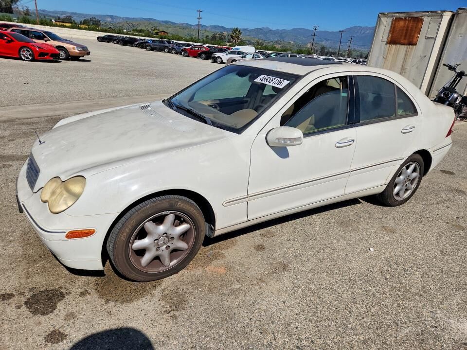 2004 MERCEDES-BENZ C-Class