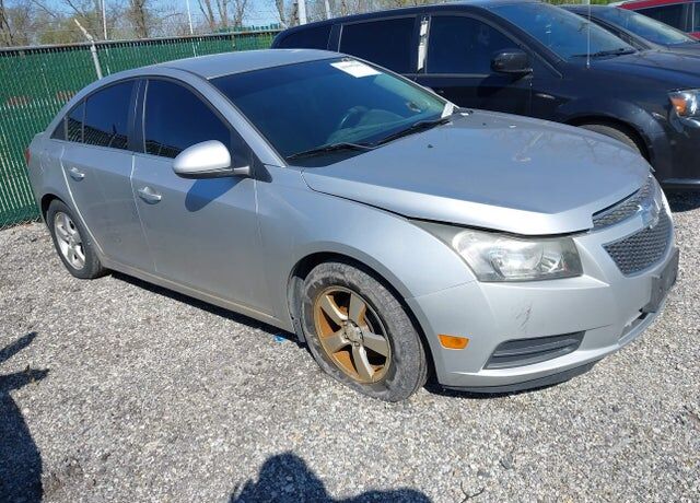 2014 CHEVROLET Cruze