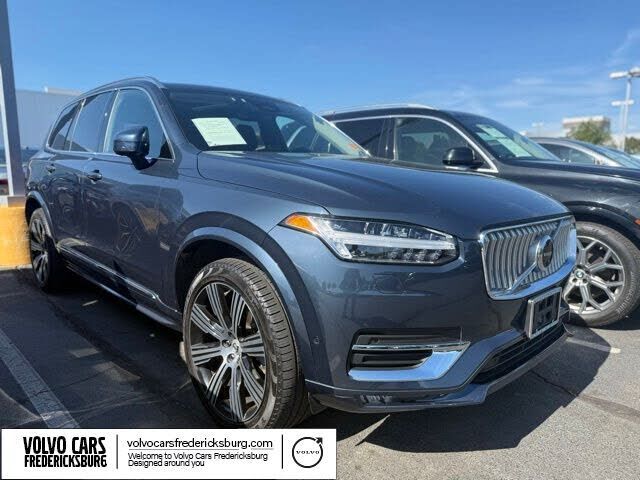 2023 VOLVO XC90