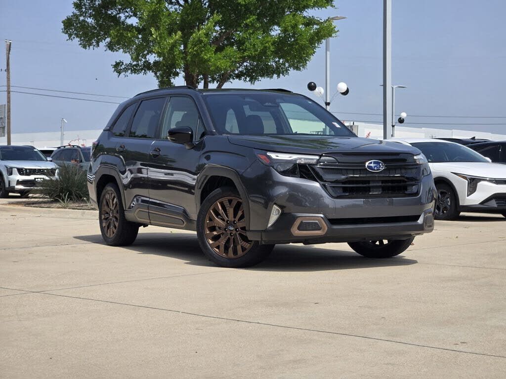 2025 SUBARU Forester
