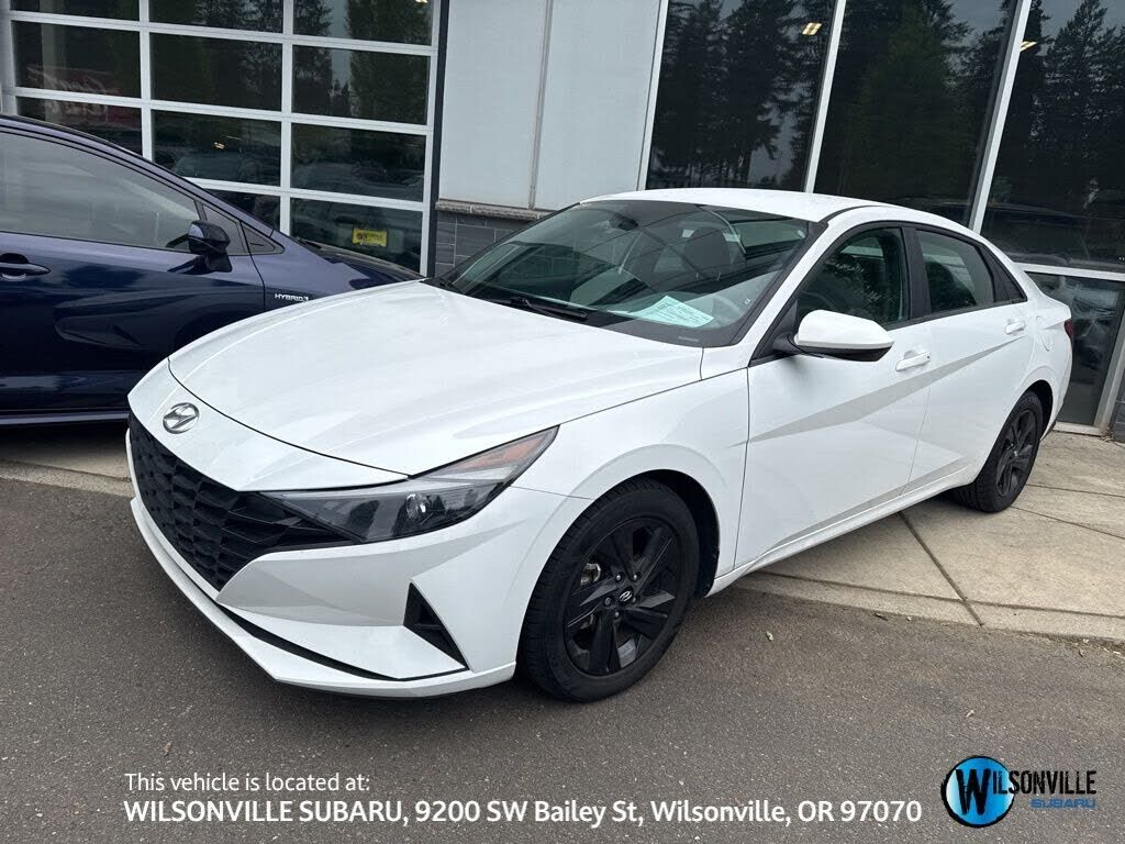 2023 HYUNDAI Elantra