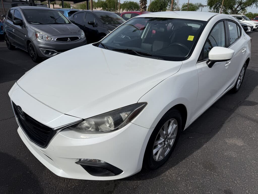 2016 MAZDA Mazda3