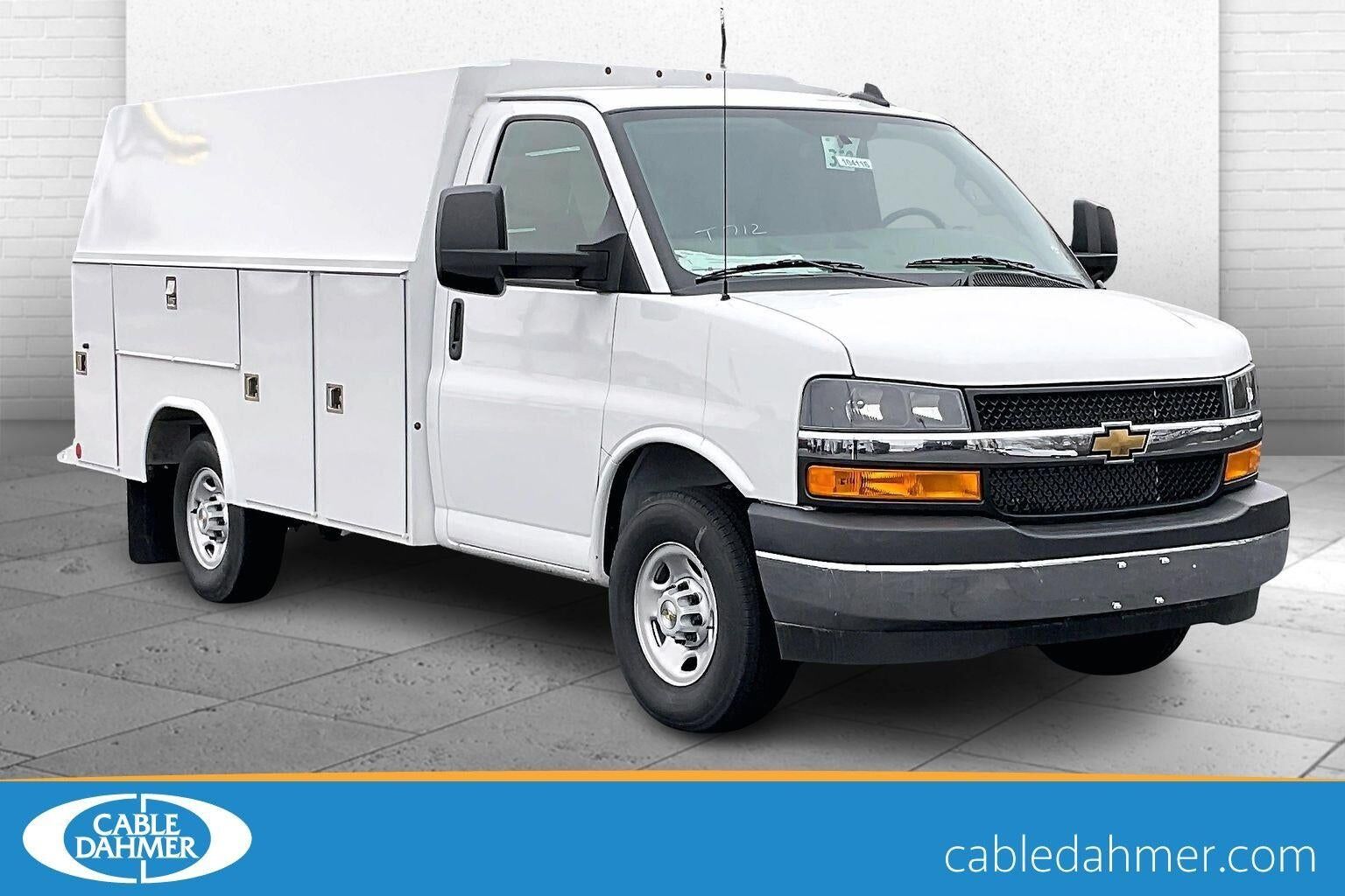 2025 CHEVROLET Express