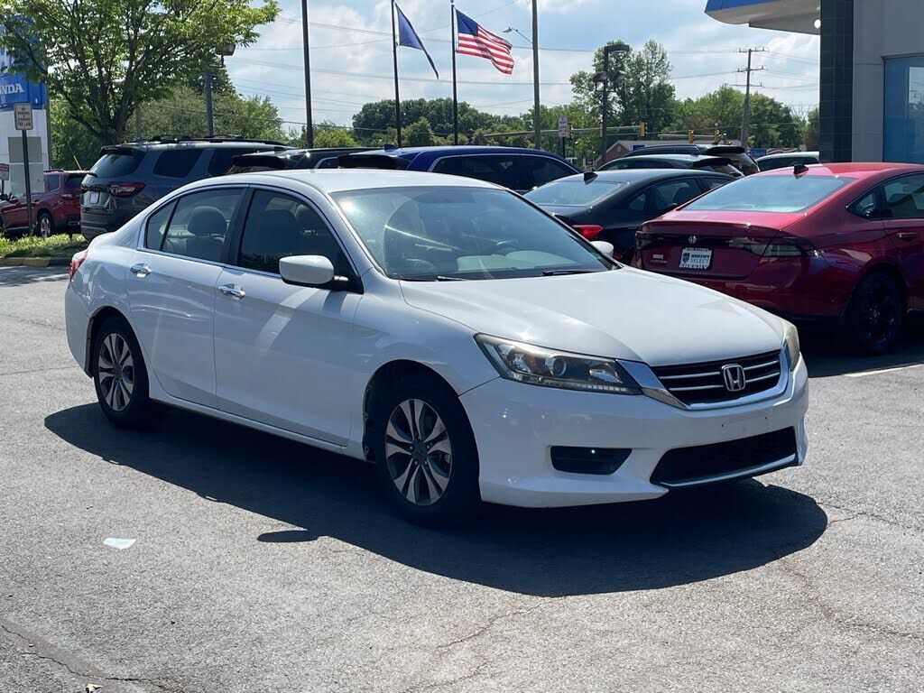 2013 HONDA Accord
