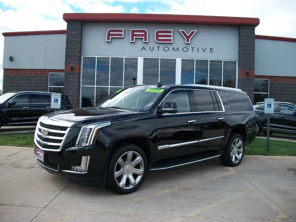 2016 CADILLAC Escalade