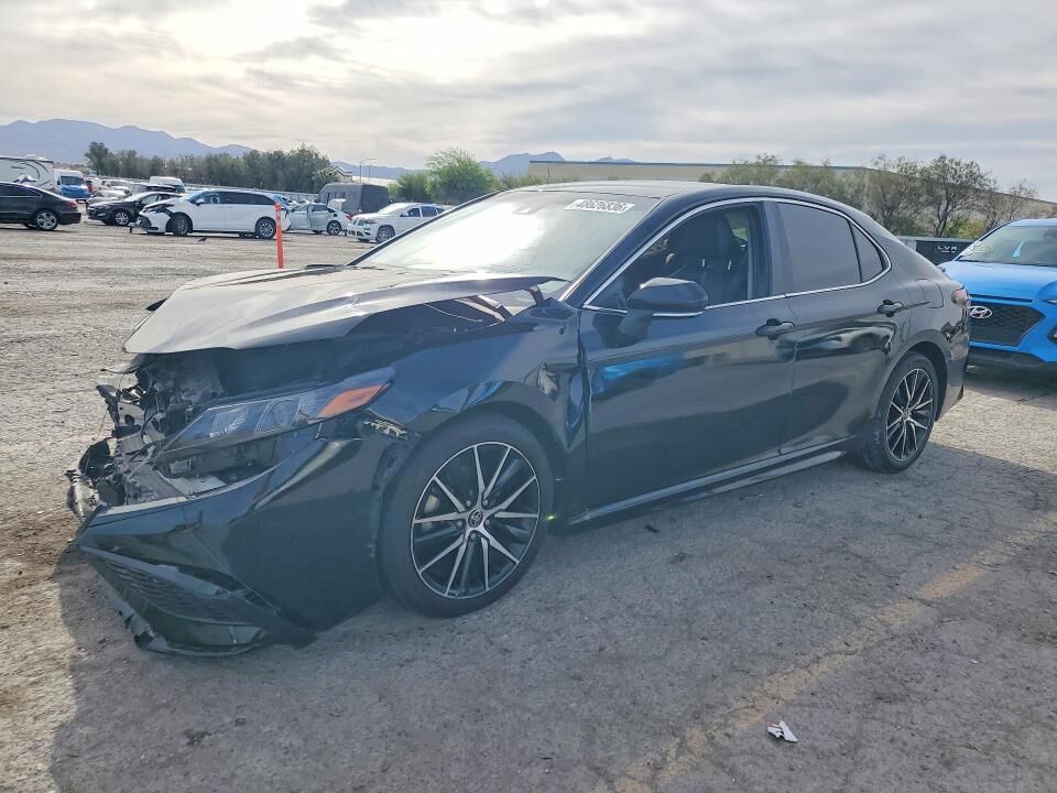 2022 TOYOTA Camry