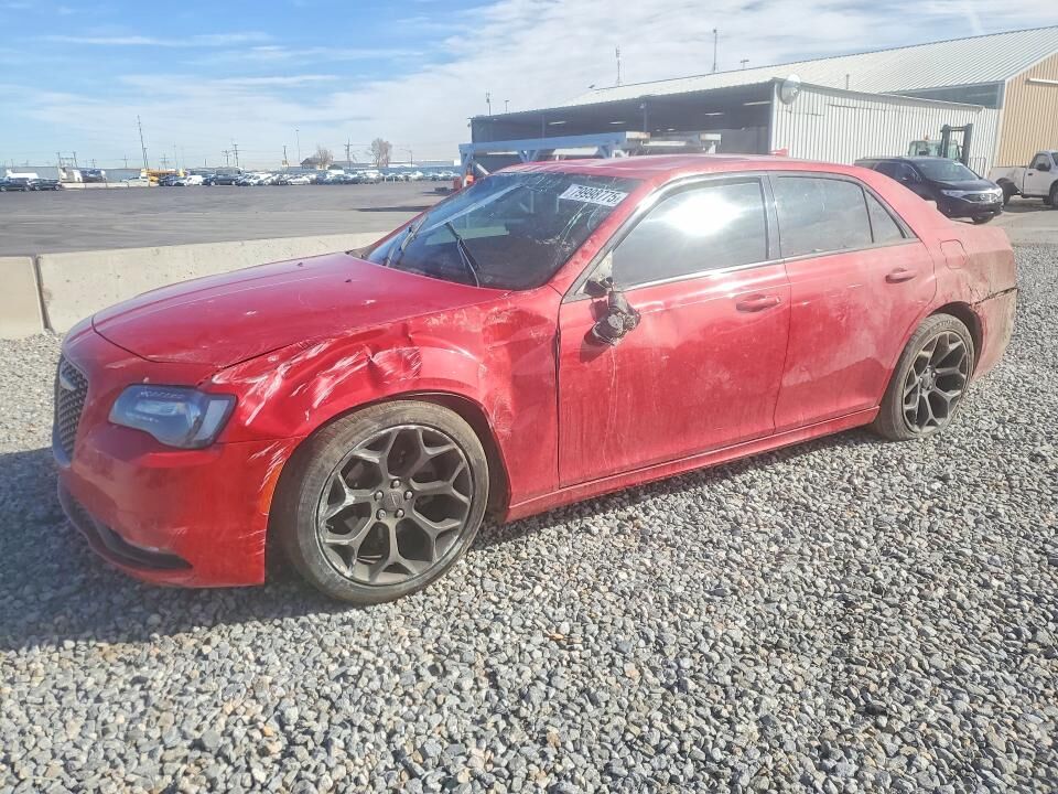 2016 CHRYSLER 300