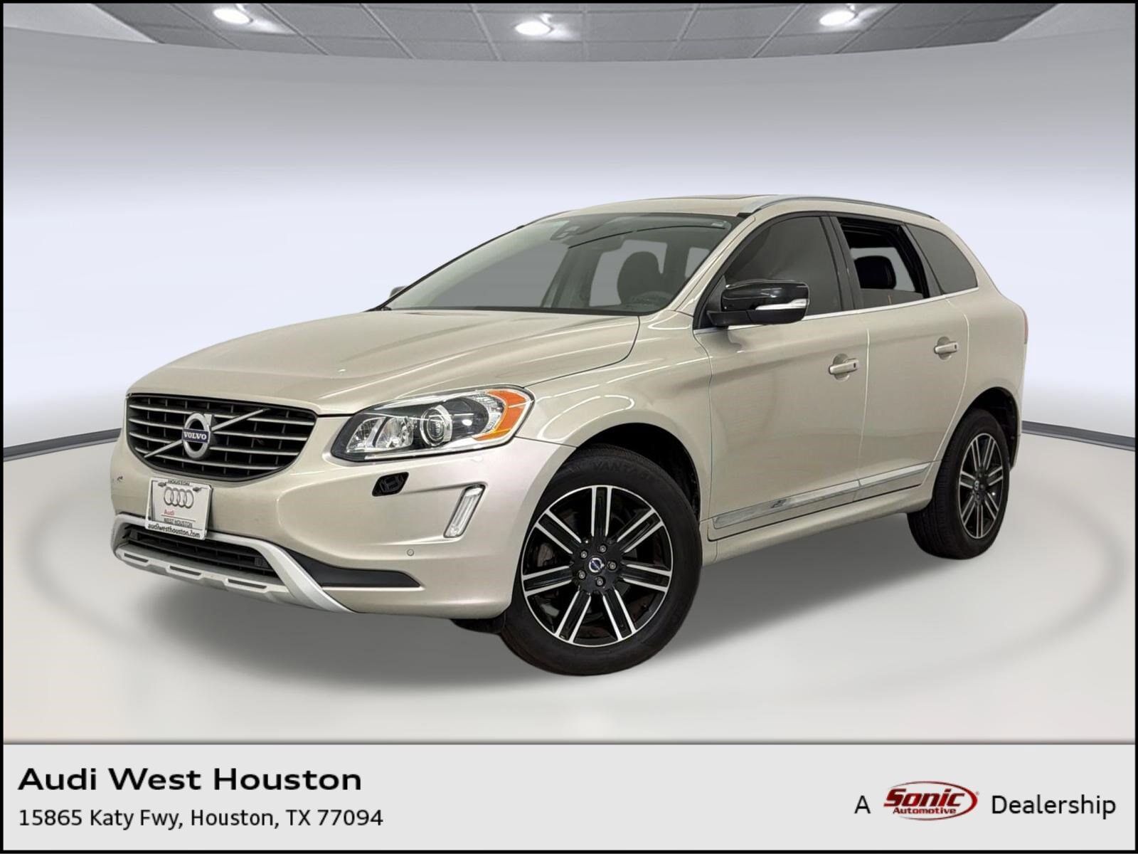 2017 VOLVO XC60