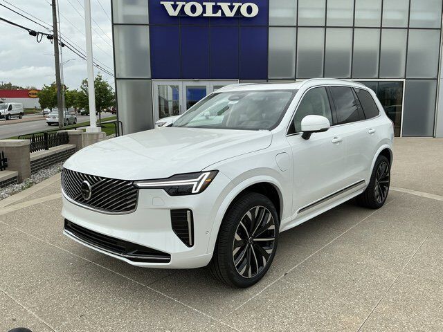 2026 VOLVO XC90