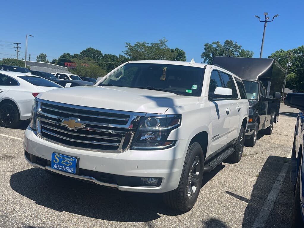 2017 CHEVROLET Suburban