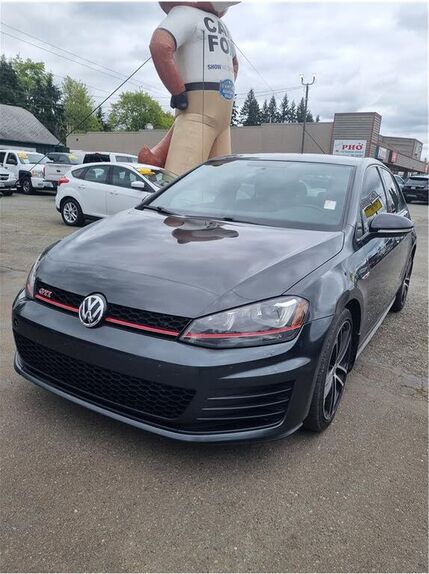 2017 VOLKSWAGEN Golf GTI