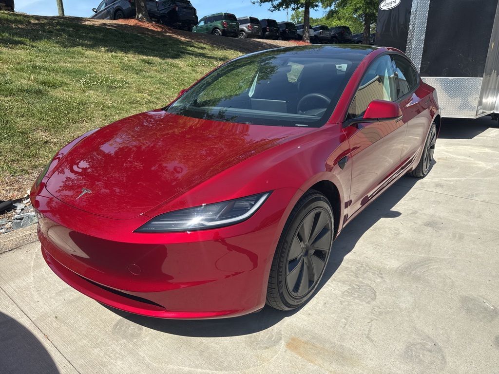 2025 TESLA Model 3