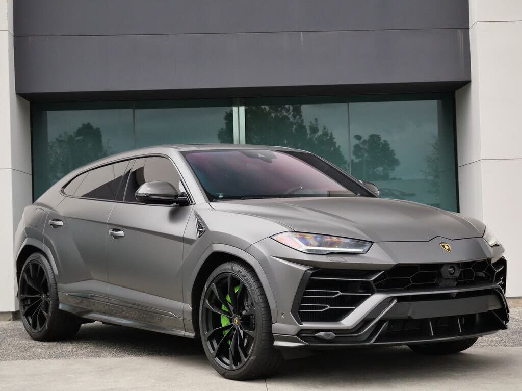 2021 LAMBORGHINI URUS