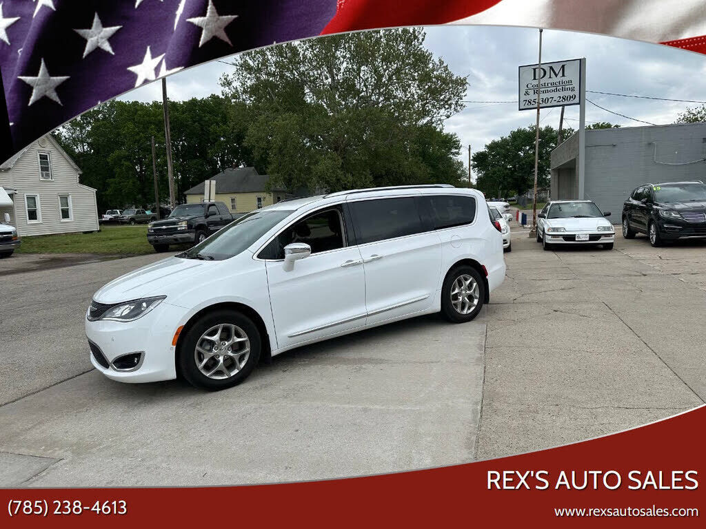 2017 CHRYSLER Pacifica