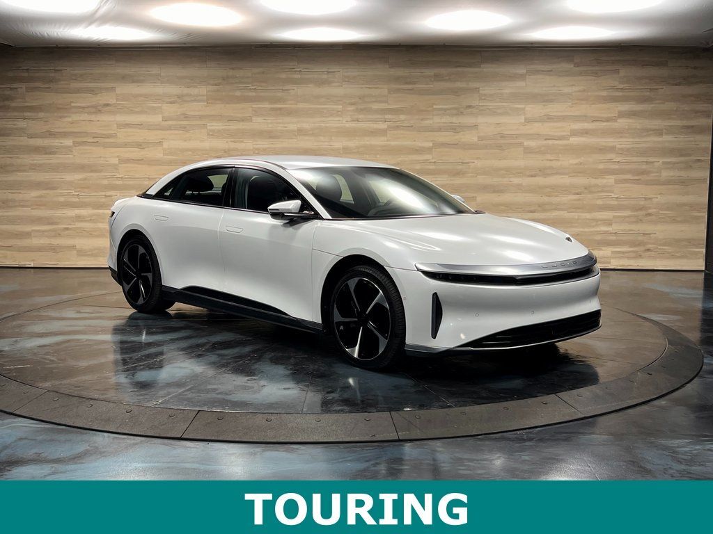 2025 LUCID Air
