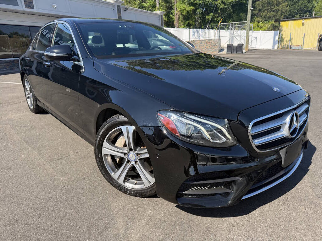 2017 MERCEDES-BENZ E-Class