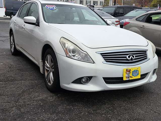 2013 INFINITI G37