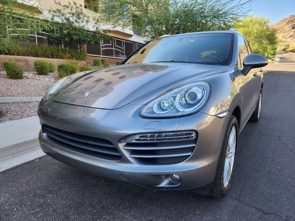 2012 PORSCHE Cayenne
