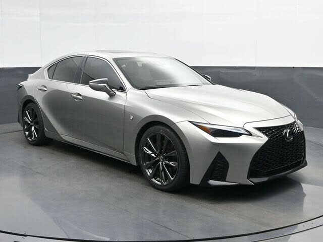 2022 LEXUS IS