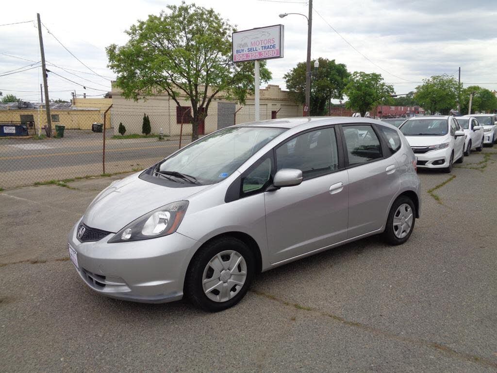 2013 HONDA Fit