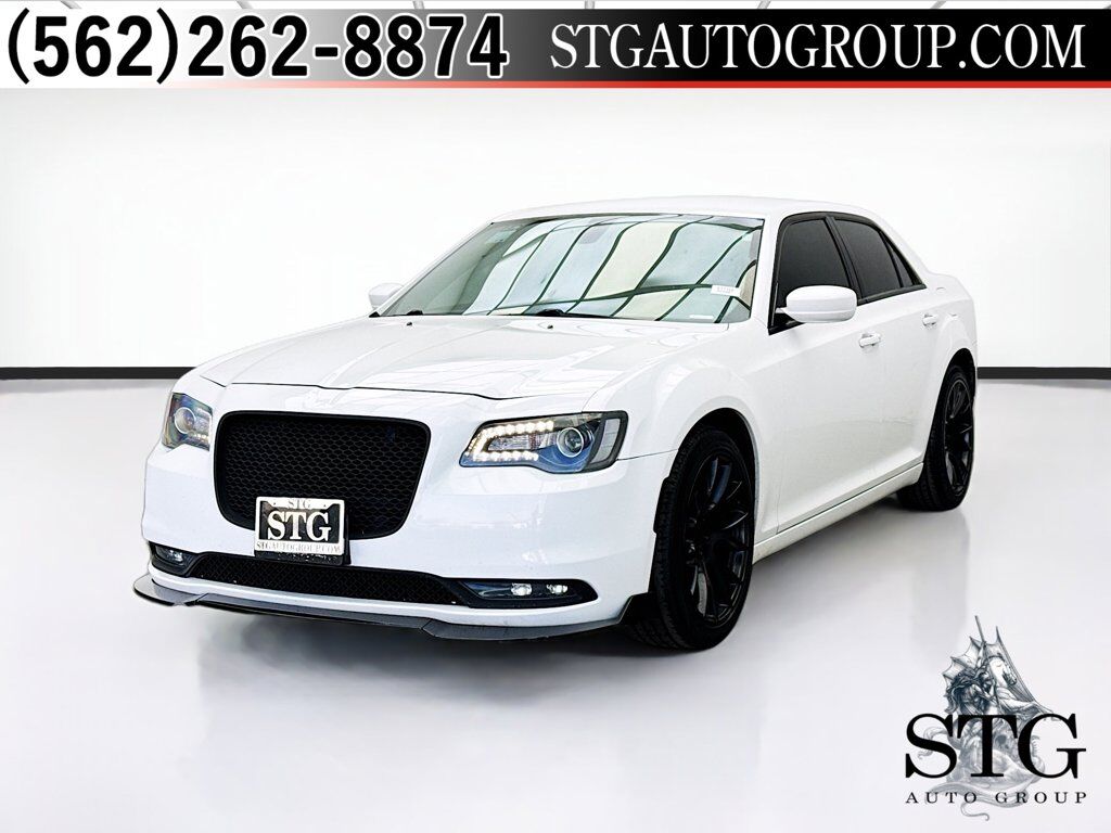 2018 CHRYSLER 300