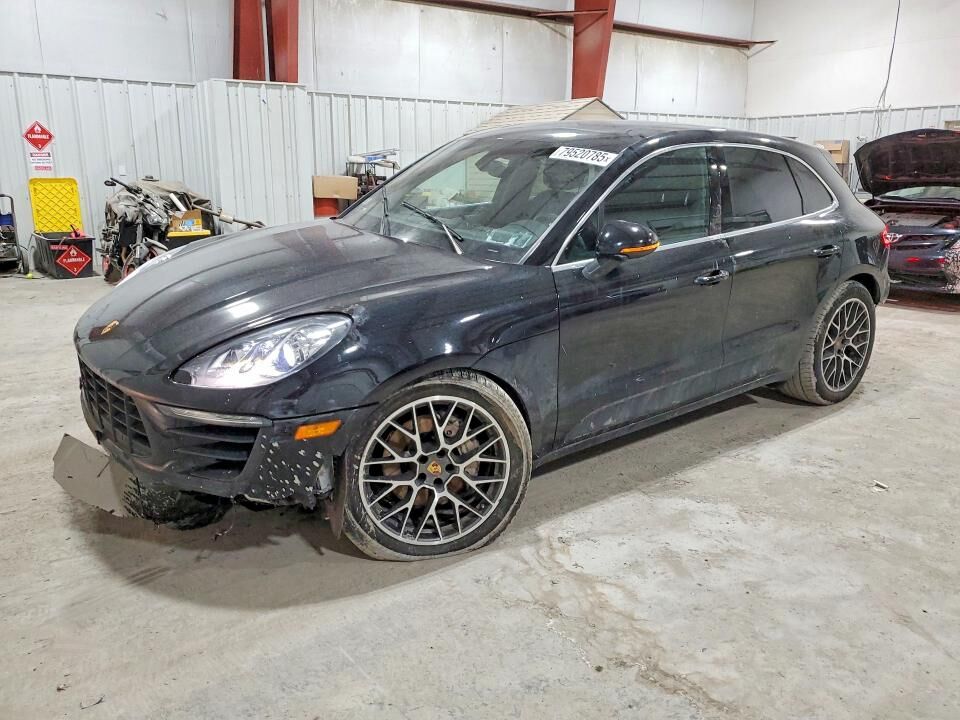 2015 PORSCHE Macan